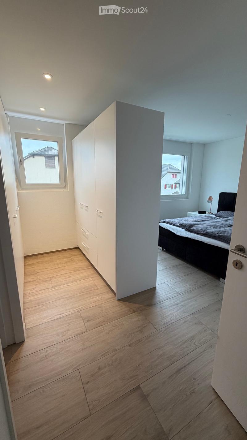 Helle, moderne 3.5-Zimmer-Traumwohnung (2)