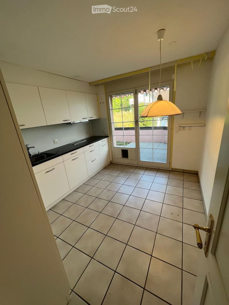 Helle 3.5-Zimmerwohnung zu vermieten (3)
