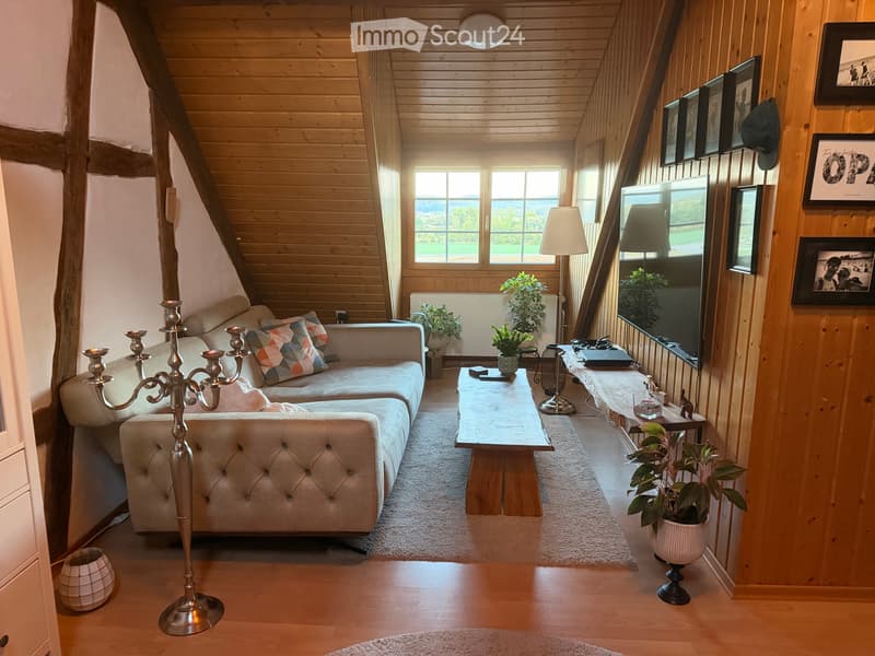 Charmante Altbauwohnung in Rüdlingen. 2.5 Zimmer mit Galerie (2)