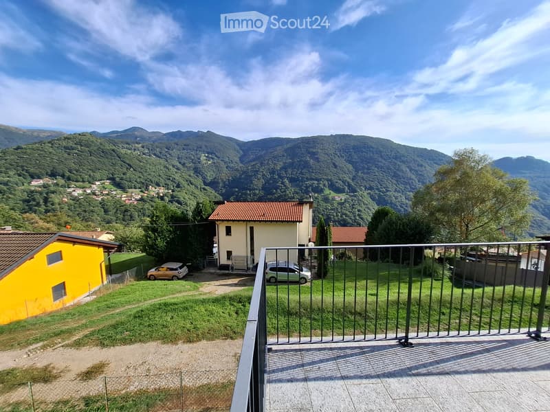 Casa unifamiliare Minergie con giardino e grottino a Insone (4)