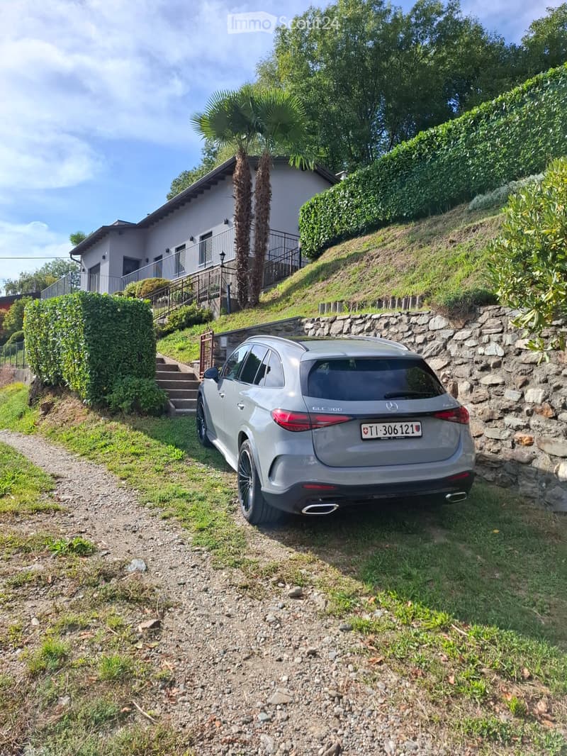 Casa unifamiliare Minergie con giardino e grottino a Insone (2)