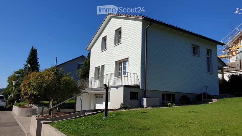 4.5-Zimmer EFH an sonniger Lage (2)