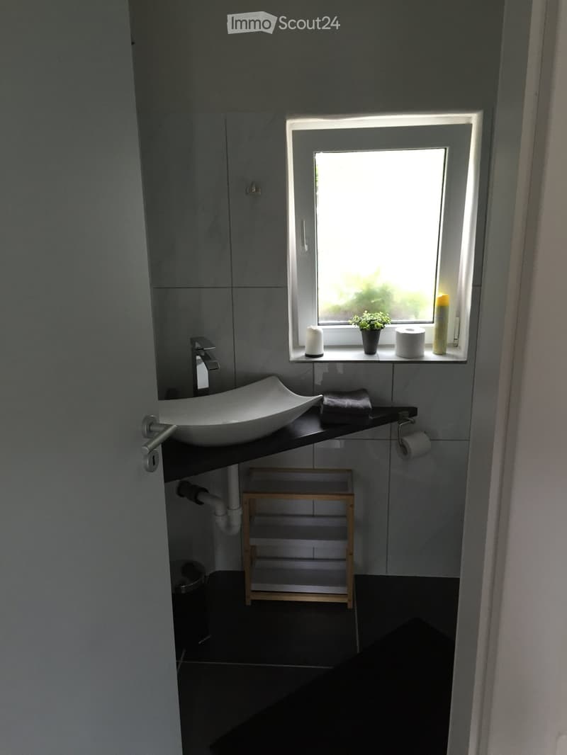 Möblierte 2.5z. Wohnung zu Vermieten (4)