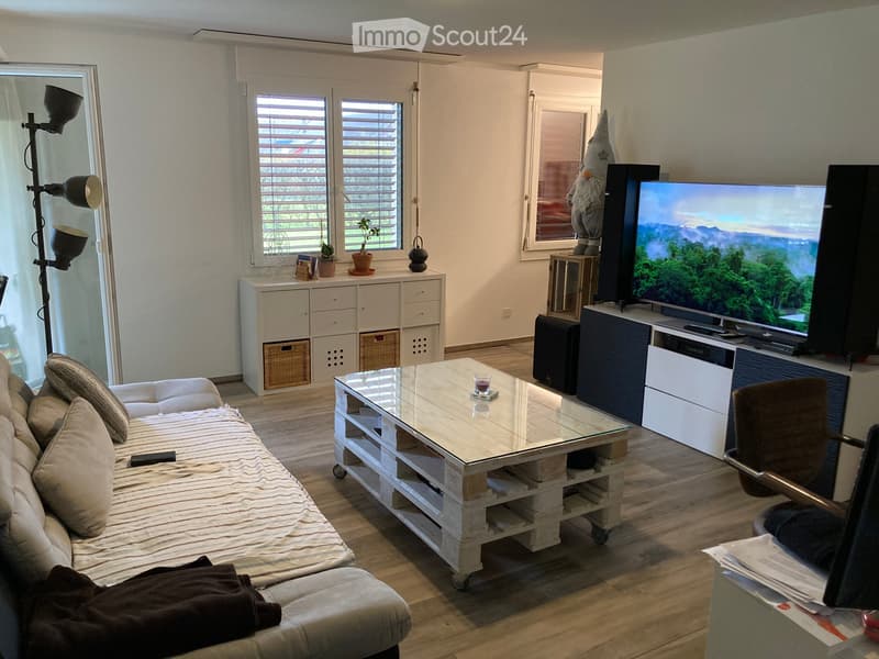 2,5 Zimmer Wohnung, per sofort, in der Nähe vom Spital (1)