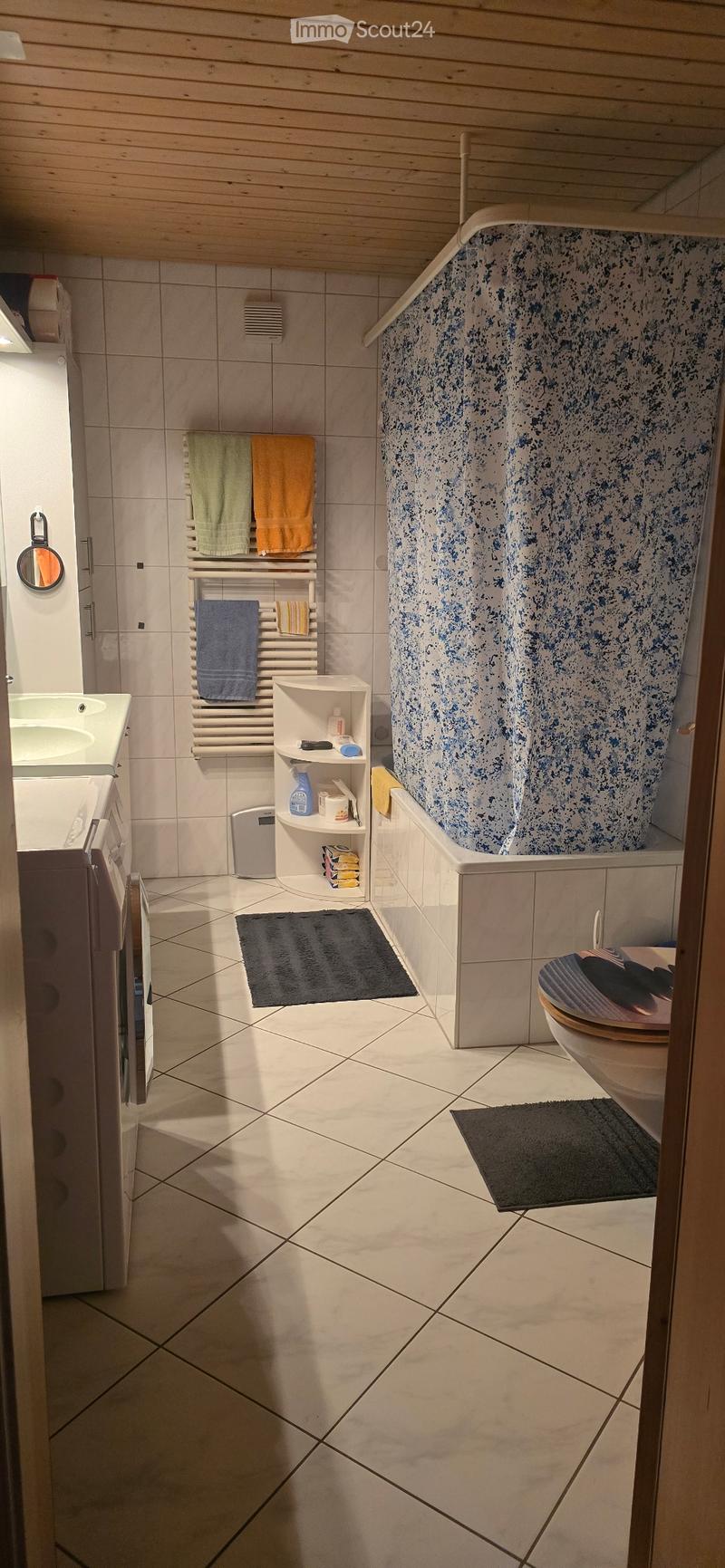 4.5 Zimmer Wohnung im 1.OG (4)