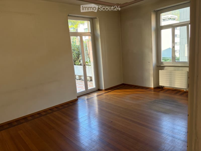 Esclusivo e spazioso 3.5 locali di ~200 m2 Bellinzona (2)
