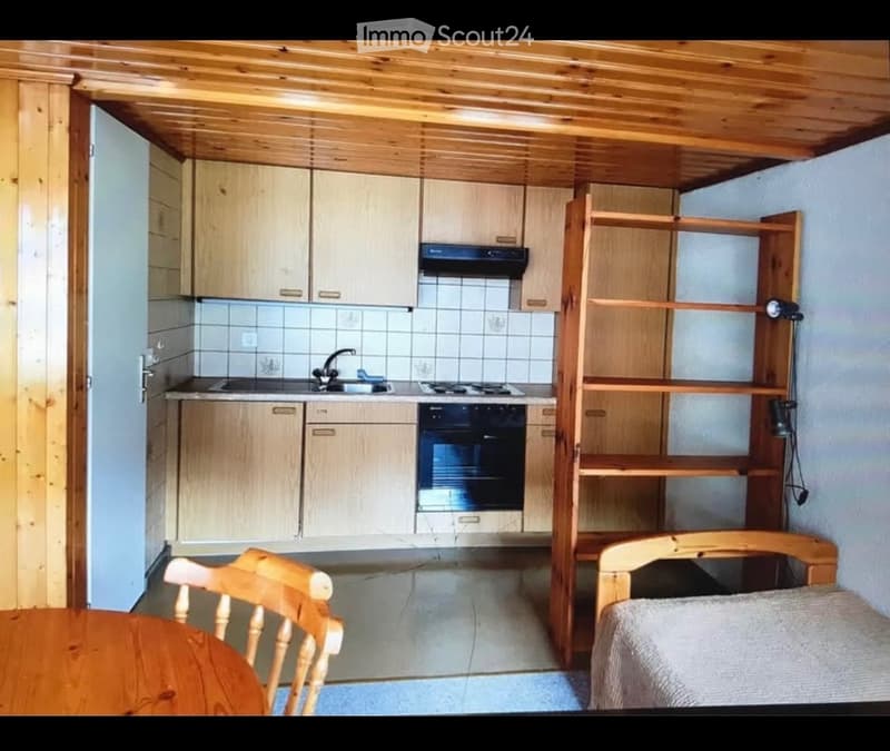 Möbliertes Studio zu vermieten in Meiringen (3)