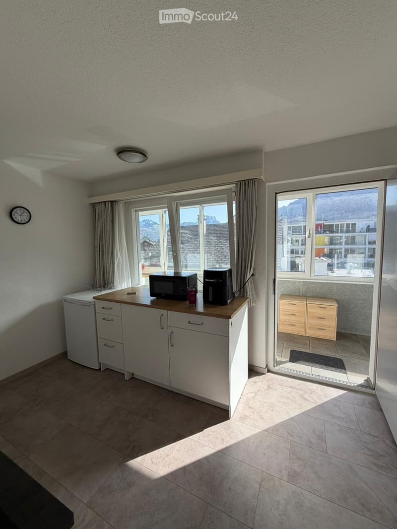2.5 zimmer Wohnung in Oberurnen (3)