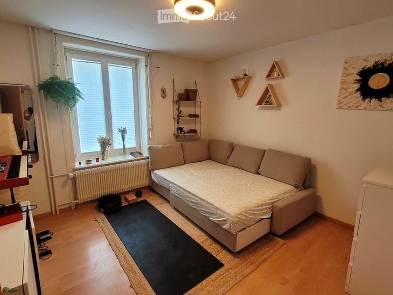 Möblierte 3-Zimmer-Wohnung mit Gartenbalkon, Zürich Höngg (5)