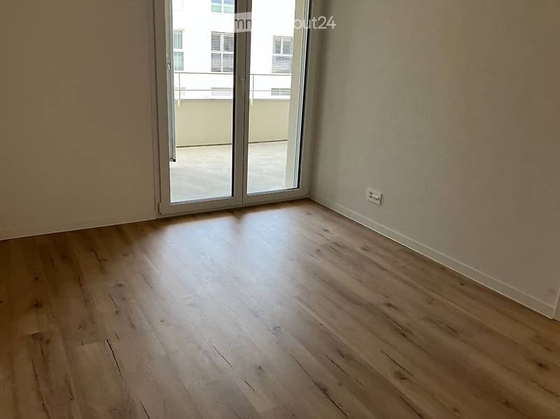 2½ Zimmer Wohnung Parterre mit Sitzplatz (5)