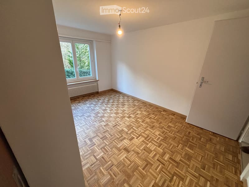 Etage zur Untermiete in grossem Haus mit Garten und Seeblick (2)