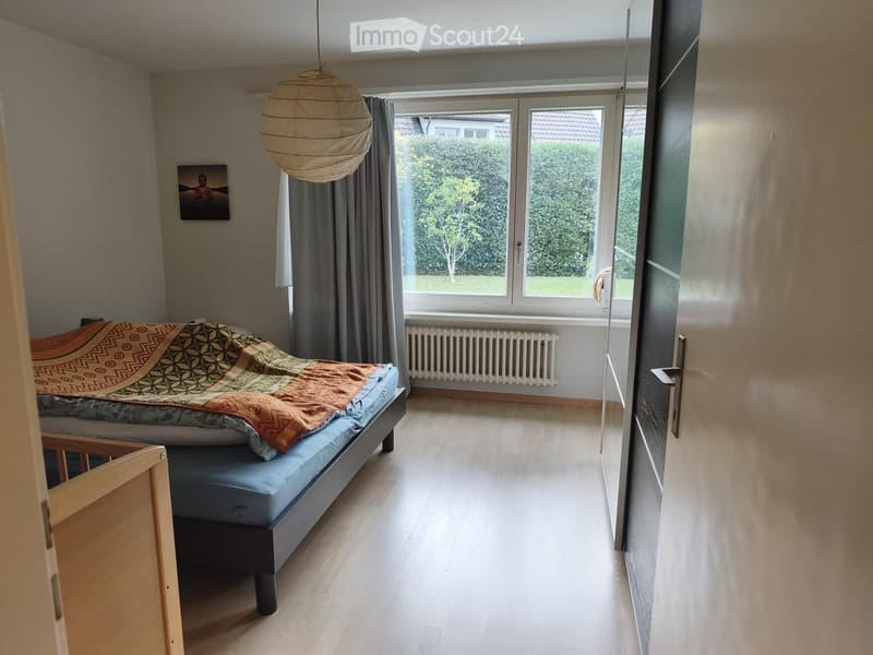2.5 Zimmer Wohnung zu Vermieten (3)