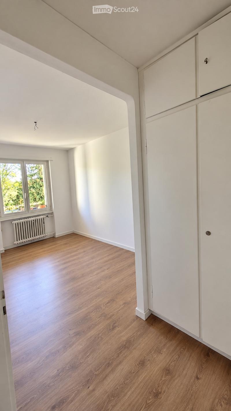 2 helle WG-Zimmer (13 & 15 m²) in Dübendorf (3)