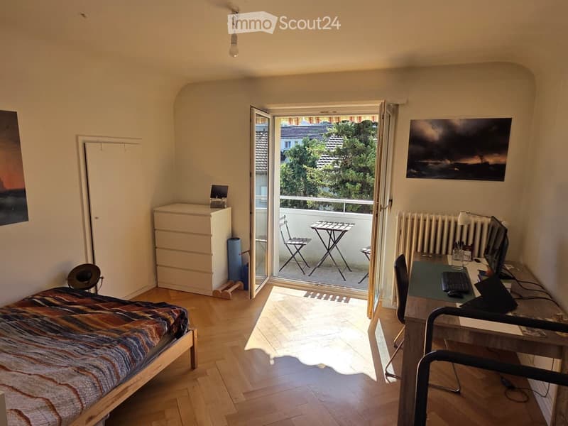 Charmante 2.5-Zimmer-Wohnung in Zürich Oerlikon (5)