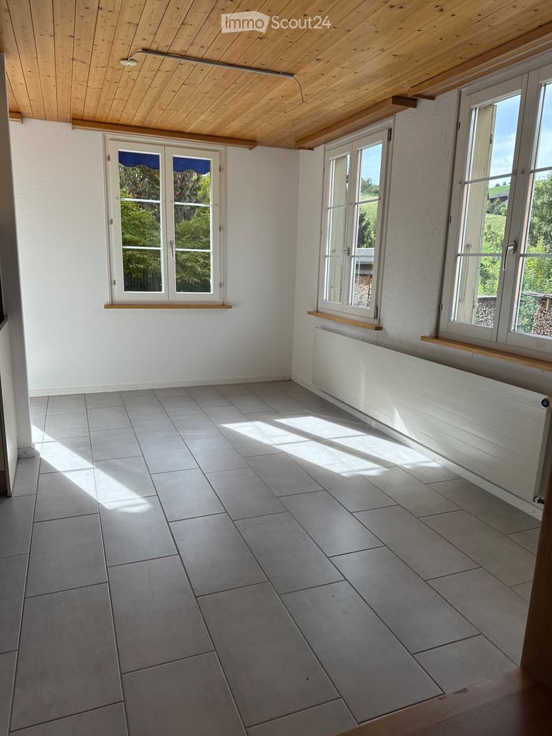 4,5 Zimmerwohnung mit Garten (2)