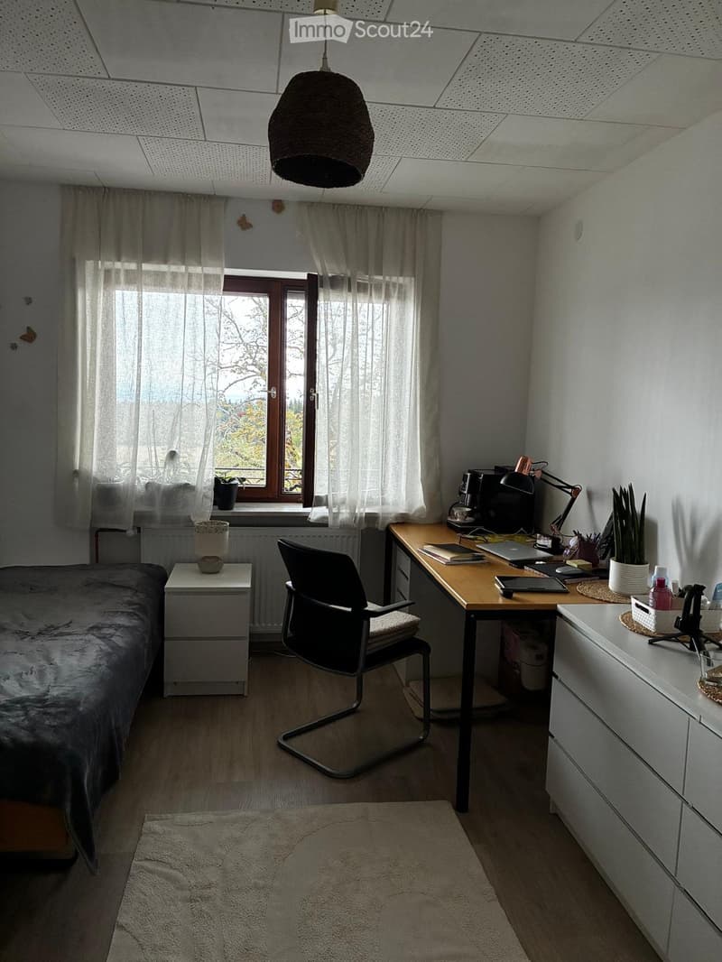 WG - Zimmer günstig, auf Zeit!***Möglich (1)