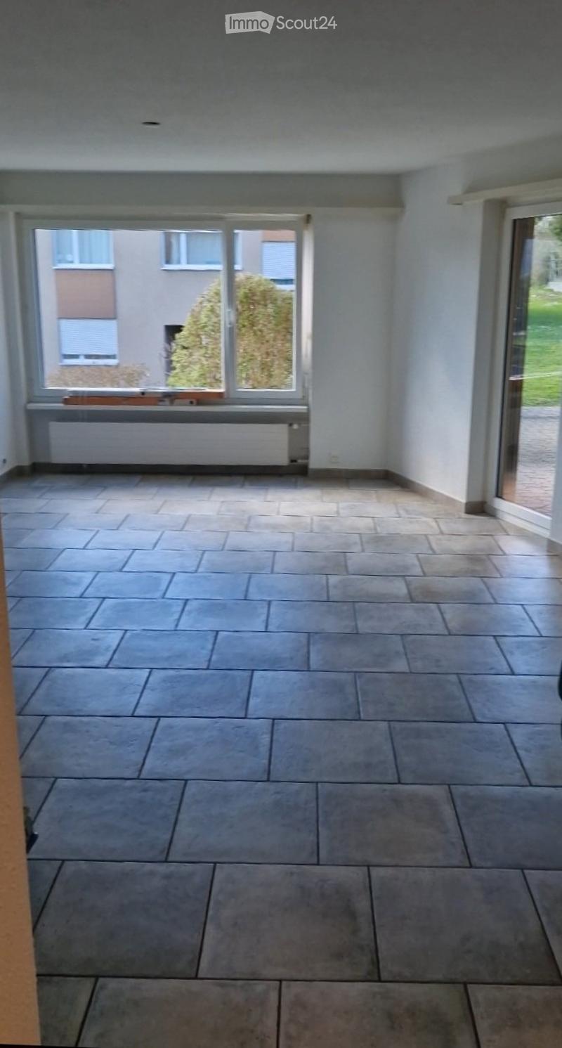 3.5 Wohnung in Schwerzenbach, suche Nachmieter (2)