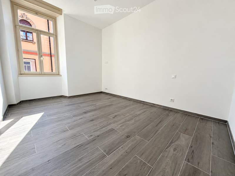 4.5 locali alto standing con giardino privato a Capolago (9)