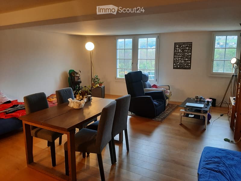 Suche Nachmieterln für schöne Altstadtwohnung (1)