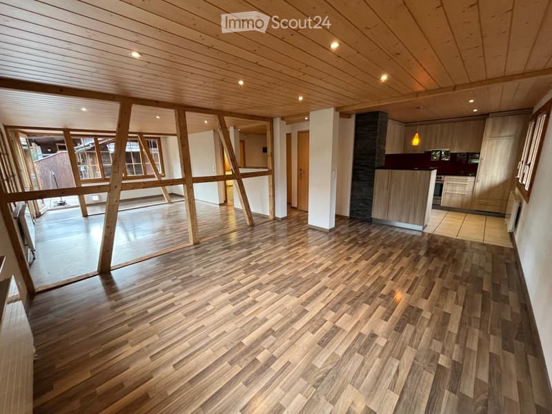 Grosszügige 6.5 Zimmerwohnung in Adelboden (1)