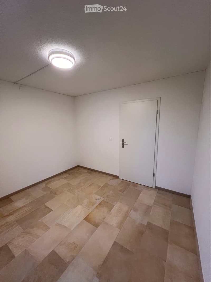 WG Zimmer in Hünenberg (2)