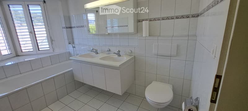 Sanft renovierte 4.5 Zimmerwohnung an ruhiger Lage (5)