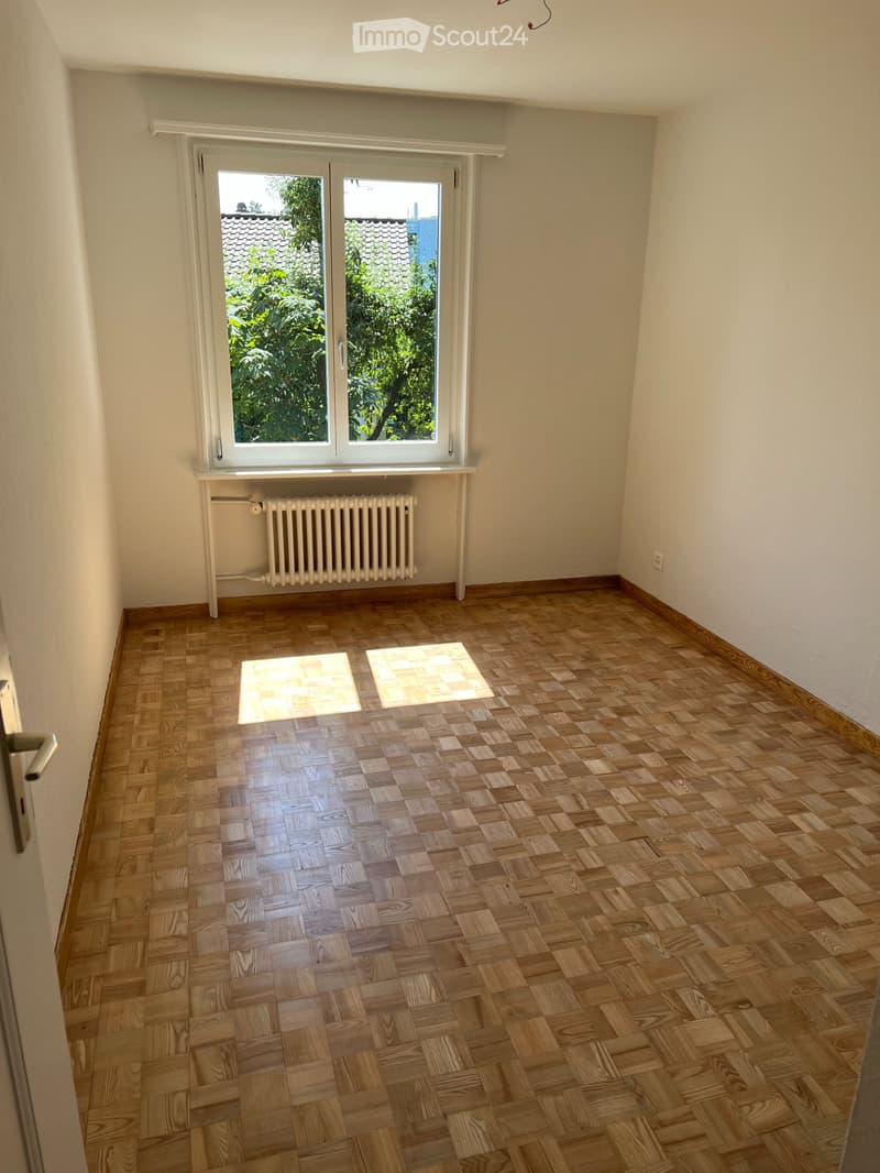 3-Zimmer-Wohnung  1450,- CHF pro Monat zu vermieten (3)