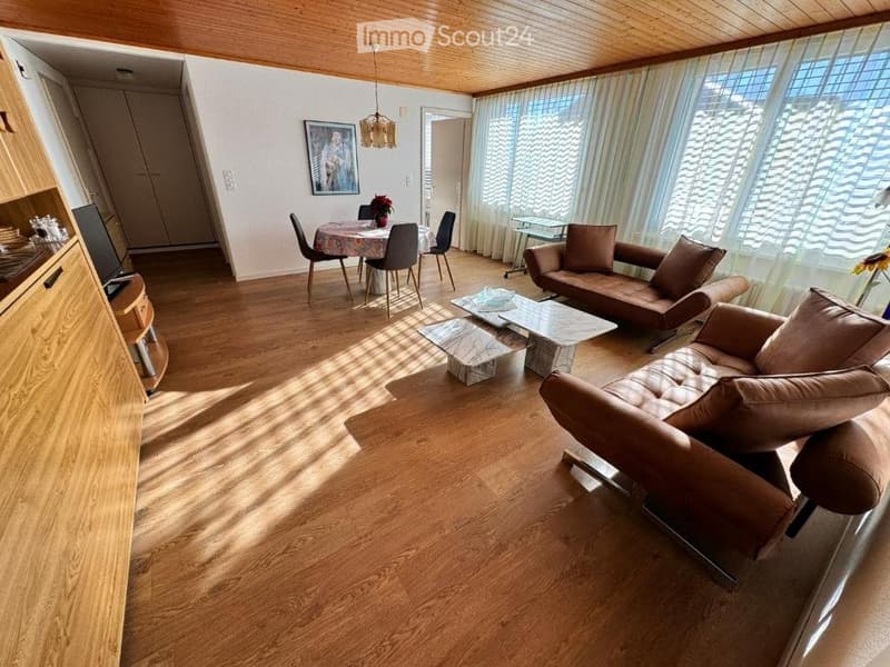 MÖBLIERTE 2 Zimmer WOHNUNG ab 11. 2026 bis 06 Februar 2027 (3)