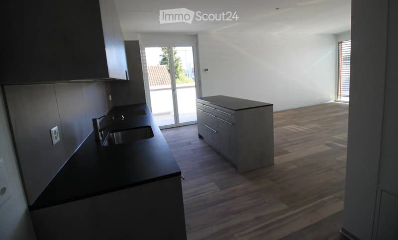 4-Zimmer-Attikawohnung 81m² Nachmieter per 1.11.2026 gesucht (2)