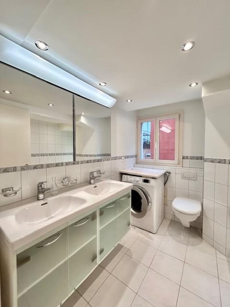 Stylish 4.5-room apartment with character in top location (9)