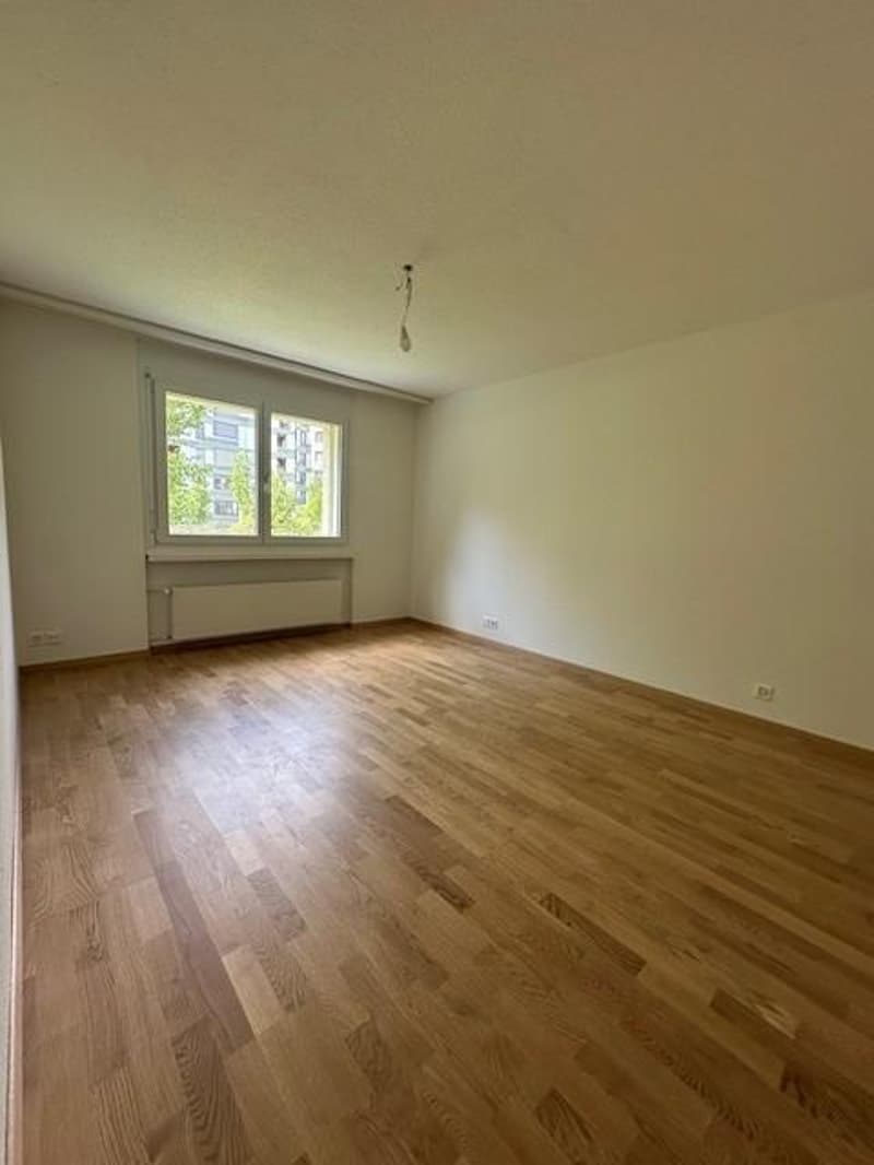 Neu sanierte 3.5-Zimmerwohnung in Zürich (7)