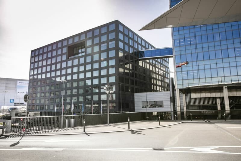 Prime Center 3 - Office Space at Best Address (1)