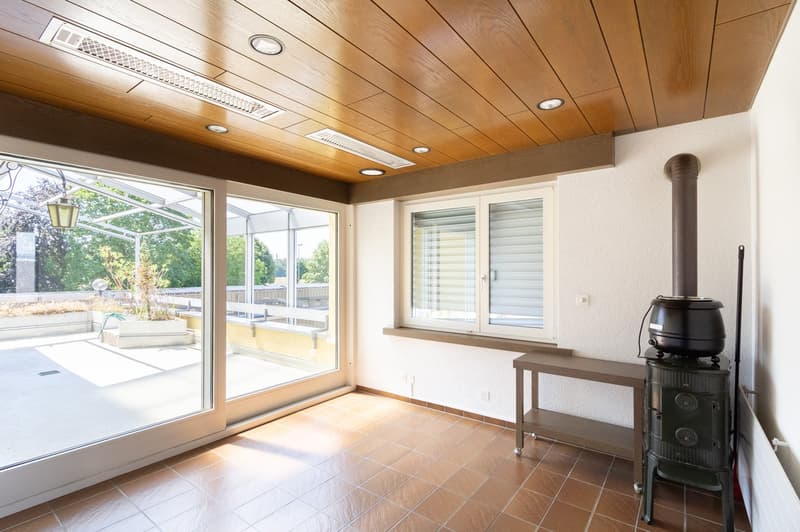 Grosszügige 5.5-Zimmer-Dachwohnung mit herrlichem Ausblick in Kleindöttingen (10)