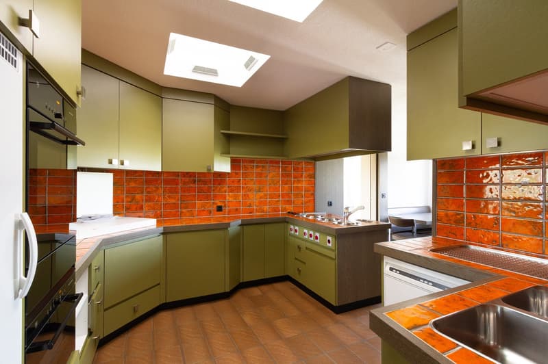 Grosszügige 5.5-Zimmer-Dachwohnung mit herrlichem Ausblick in Kleindöttingen (3)
