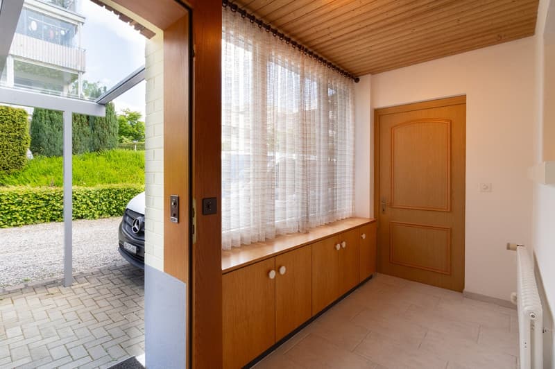 Wunderschönes Einfamilienhaus mit Garten (5)