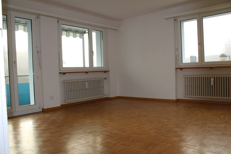 Bright 3-room apartment with balcony in Othmarsingen – available immediately! (5)