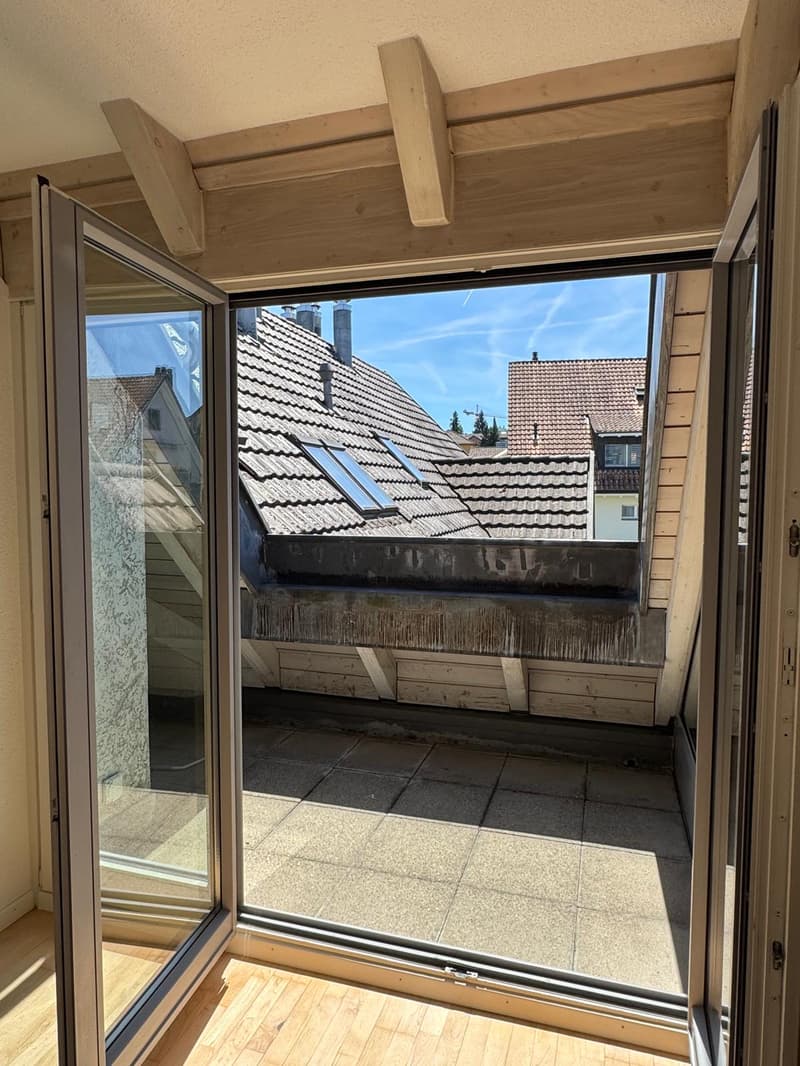Schöne Maisonette-Wohnung für Singles oder Paar (2)