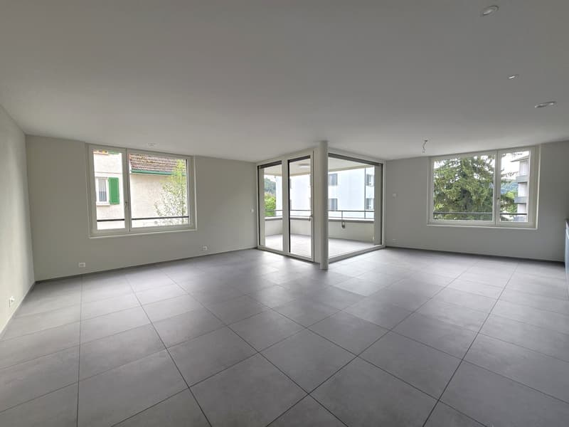 Moderne 3.5-Zimmer-Neubauwohnung mit Balkon in Neuenhof (4)