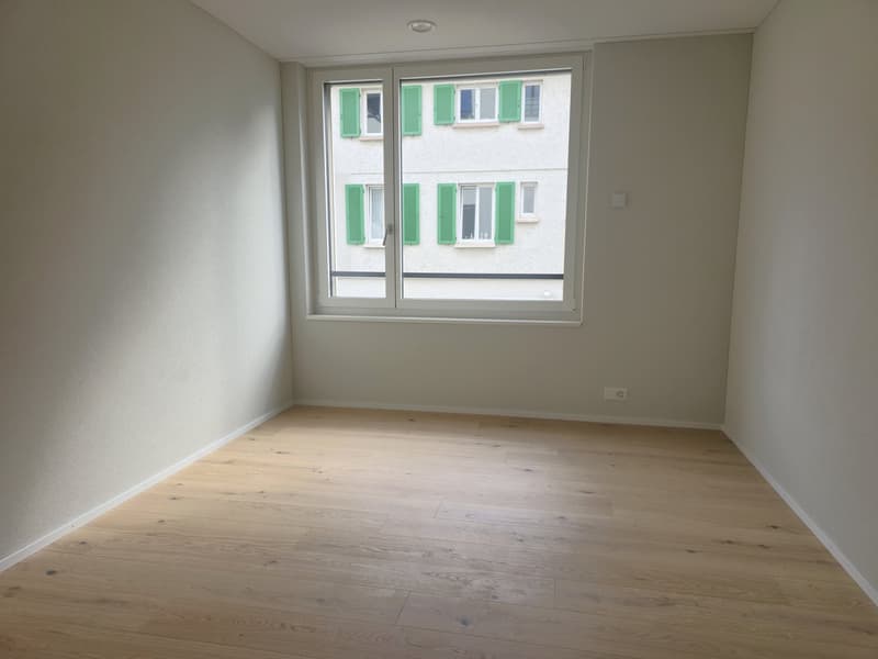 Moderne 3.5-Zimmer-Neubauwohnung mit Balkon in Neuenhof (7)