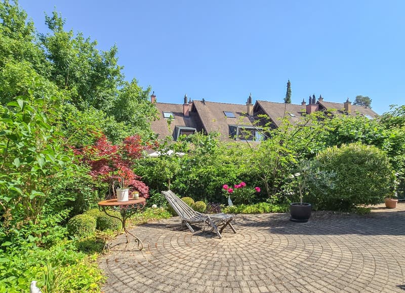 Spacious 6.5-room house in a central location in the heart of Wettingen (15)