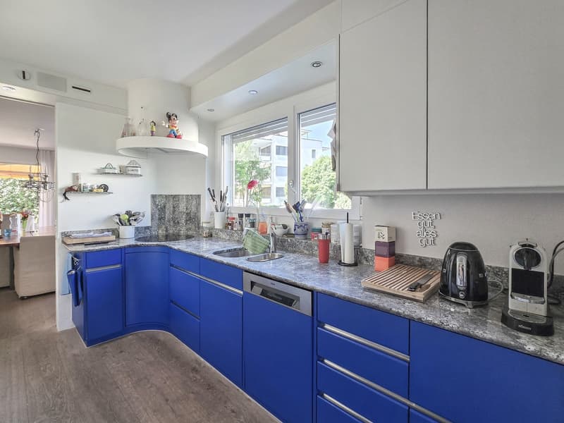 Spacious 6.5-room house in a central location in the heart of Wettingen (2)