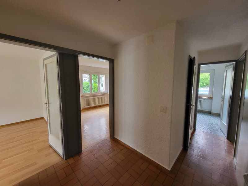 Central 3-room apartment on the ground floor (9)