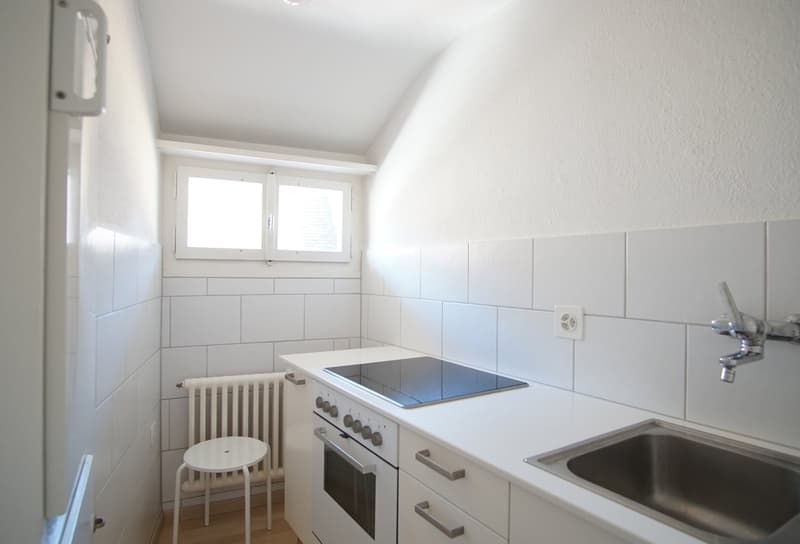 Attractive furnished attic apartment in the old town (7)