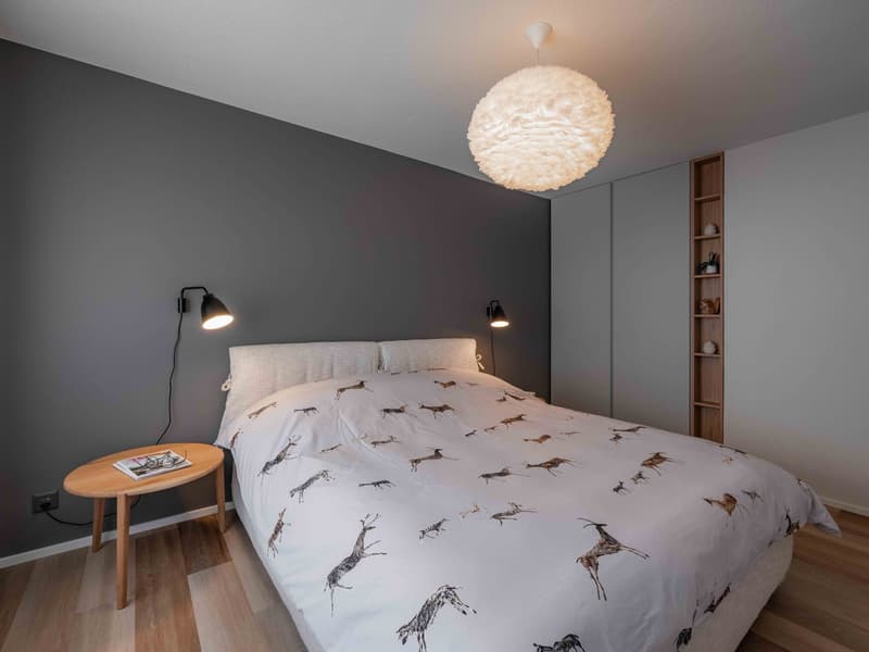 Stilvoll renovierte 4-Zimmer-Wohnung in Davos Platz – möbliert und ruhig gelegen (12)