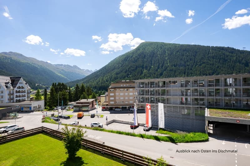 Ausblick an Osten (Dischmatal)