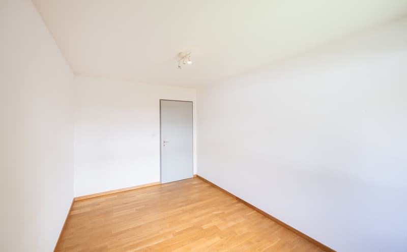 Charmante 3-Zimmer-Wohnung mit Bergblick in Davos (12)