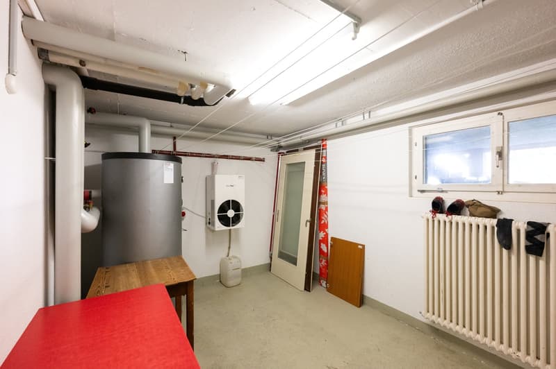 Charmante 3-Zimmer-Wohnung mit Bergblick in Davos (18)