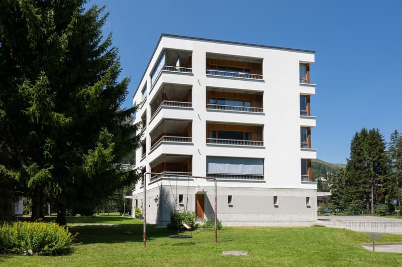 Möblierte 2.5-Zimmer-Wohnung in Davos Platz (1)