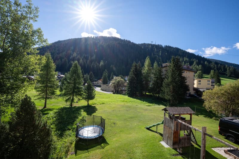 Moderne 5.5-Zimmer Gewerbefläche an der Mattastrasse 9 in Davos Platz (23)