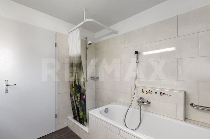 Family-friendly 6.5-room corner house in Winterthur-Dättnau (8)